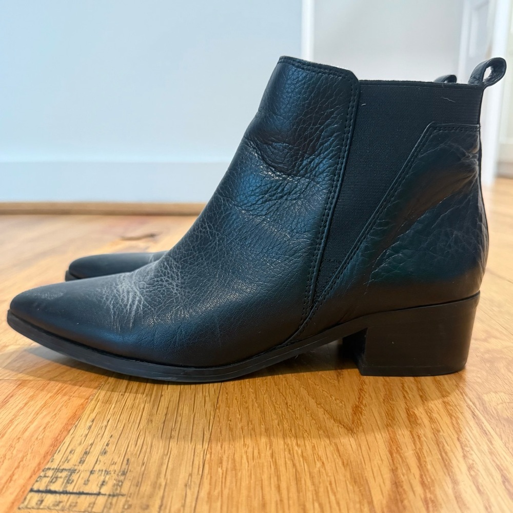 Marc Fisher Yale Black Leather Ankle Boots | Pointed Toe | Size 6 - Picture 6 of 7